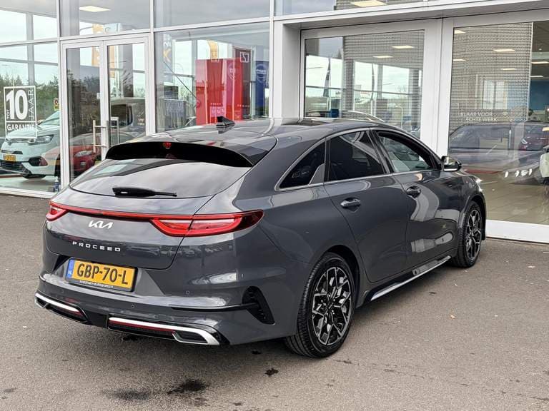 Kia Proceed thumbnail 38