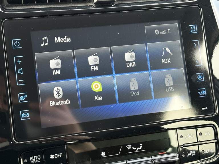 Toyota Prius thumbnail 42