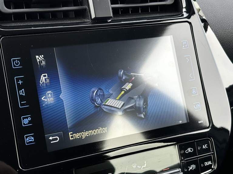 Toyota Prius thumbnail 46