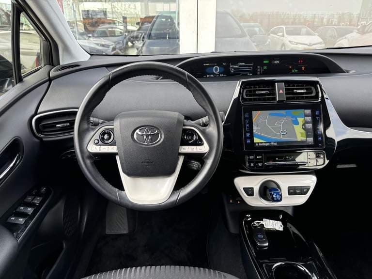 Toyota Prius thumbnail 60