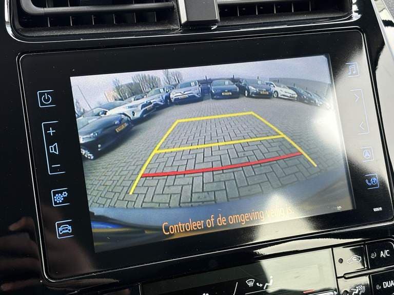 Toyota Prius thumbnail 41