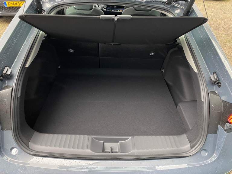 Toyota Prius thumbnail 34