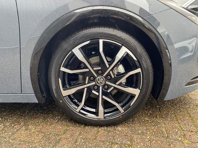 Toyota Prius thumbnail 21