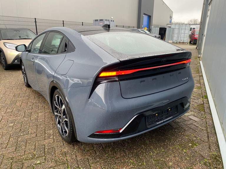 Toyota Prius thumbnail 22