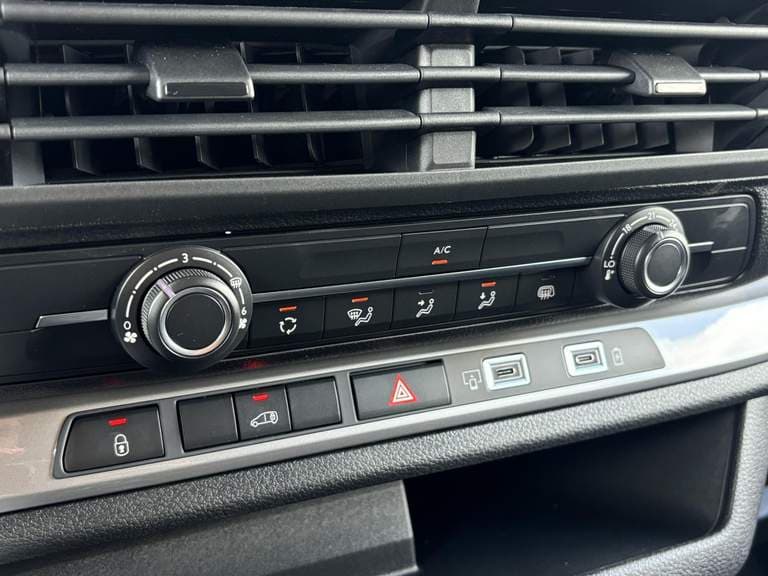 Toyota Proace thumbnail 36