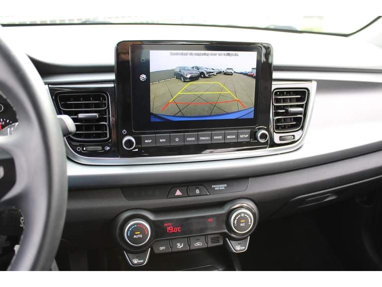 Kia Rio thumbnail 65