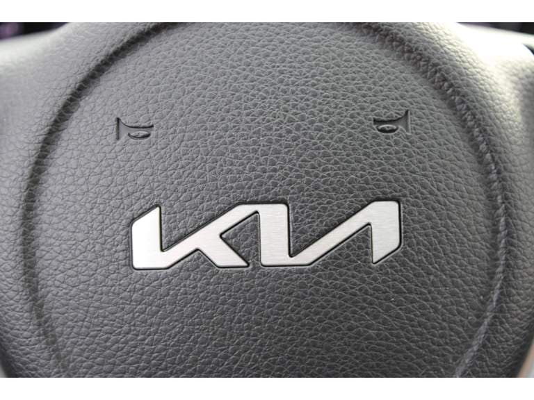 Kia Rio thumbnail 67