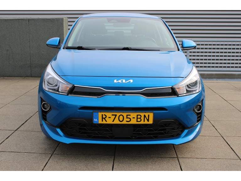 Kia Rio thumbnail 42