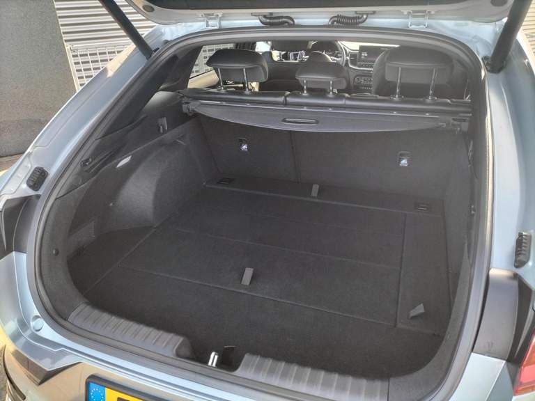 Kia Proceed thumbnail 58