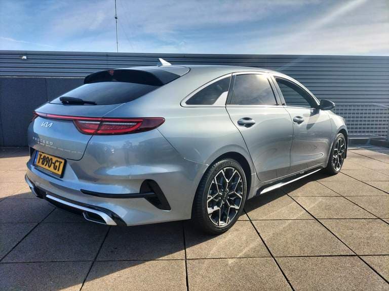 Kia Proceed thumbnail 46