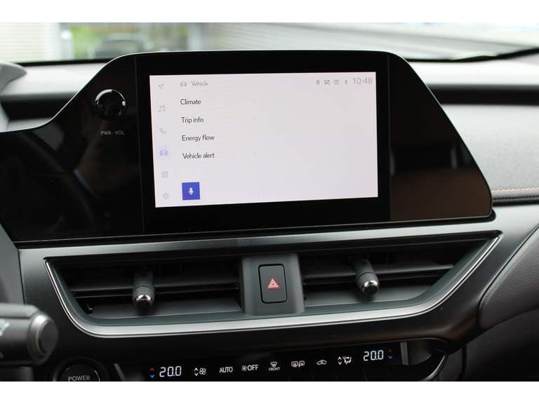 Lexus Ux thumbnail 69