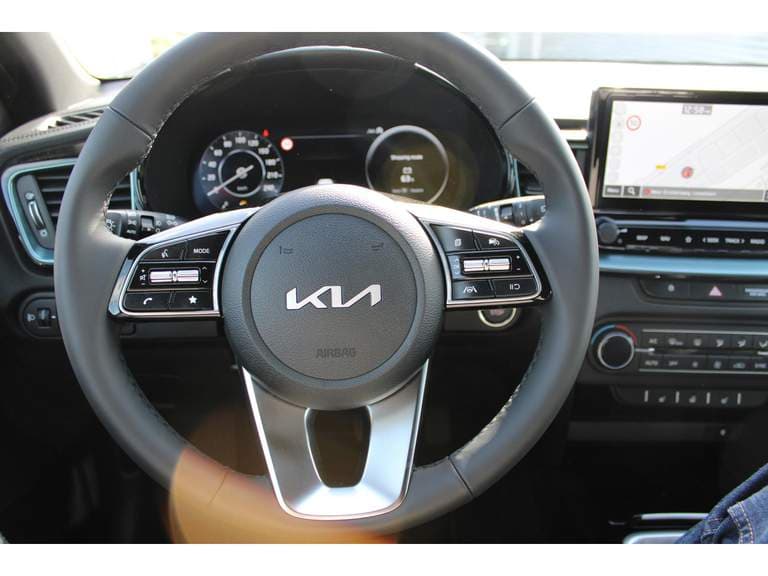 Kia Ceed thumbnail 59