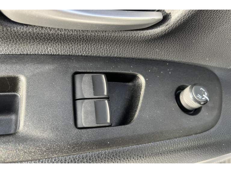 Toyota Aygo thumbnail 40