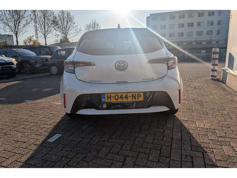 Toyota Corolla thumbnail 43