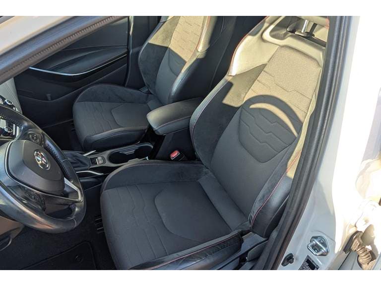 Toyota Corolla thumbnail 48