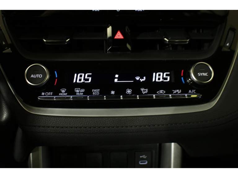 Toyota Corolla-cross thumbnail 46