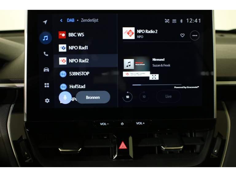 Toyota Corolla-cross thumbnail 50