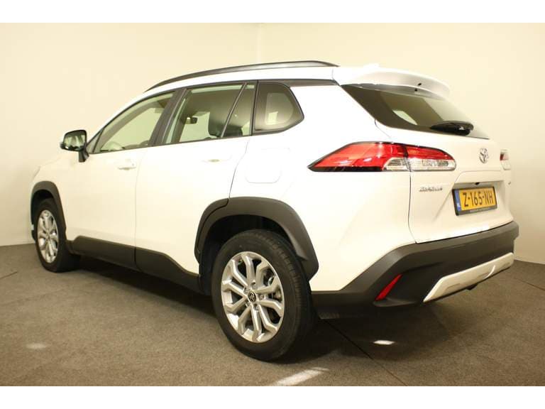 Toyota Corolla-cross thumbnail 37