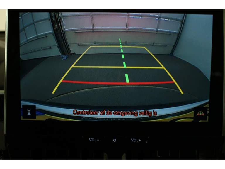 Toyota Corolla-cross thumbnail 39