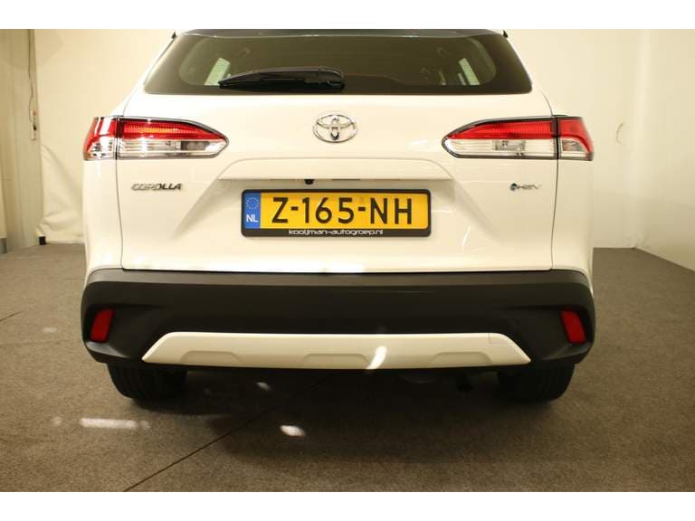 Toyota Corolla-cross thumbnail 42