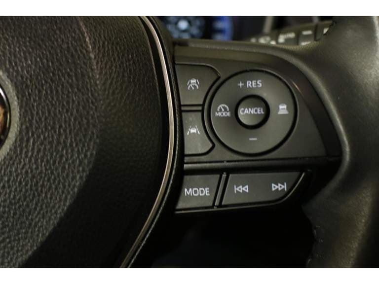 Toyota Corolla-cross thumbnail 45