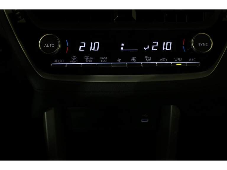 Toyota Corolla-cross thumbnail 46