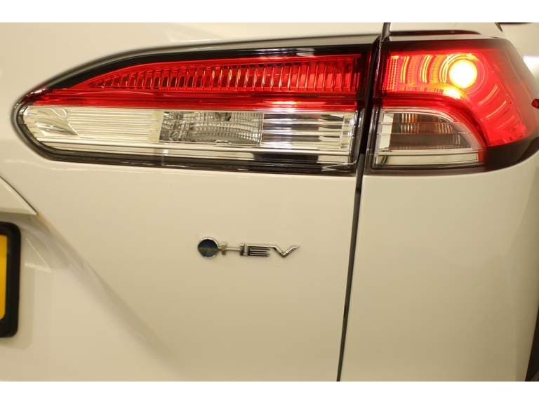 Toyota Corolla-cross thumbnail 50