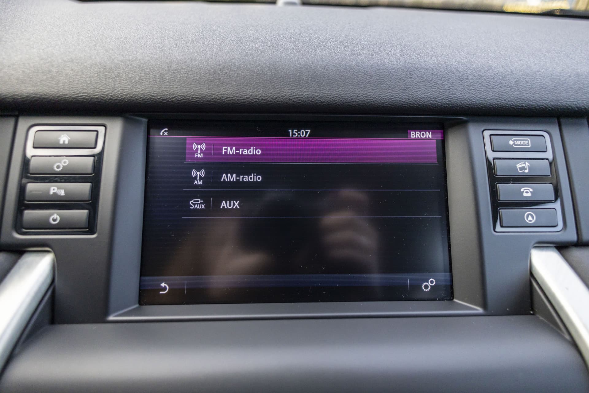 Land Rover Discovery Sport 2.0 TD4 HSE thumbnail 46