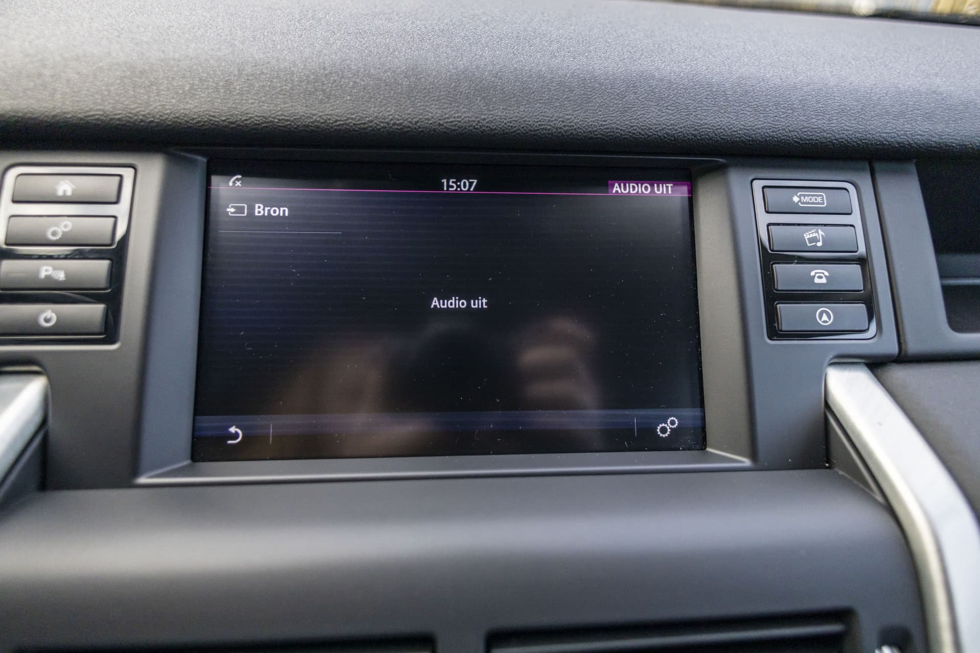 Land Rover Discovery Sport 2.0 TD4 HSE thumbnail 47