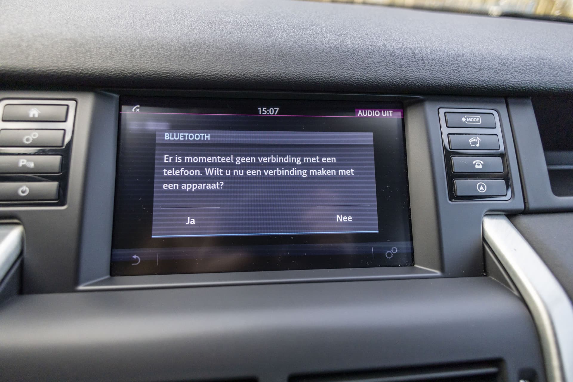 Land Rover Discovery Sport 2.0 TD4 HSE thumbnail 48