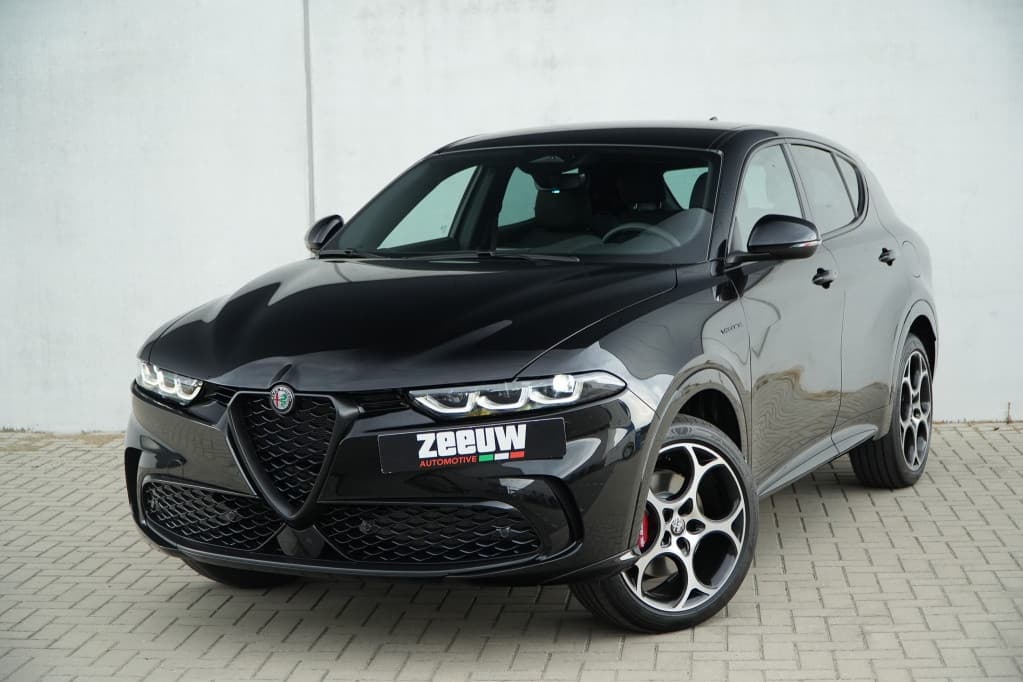 Alfa Romeo Tonale 1.3T PHEV 280 PK Veloce | Leder | Navi | LED | 19" thumbnail 2