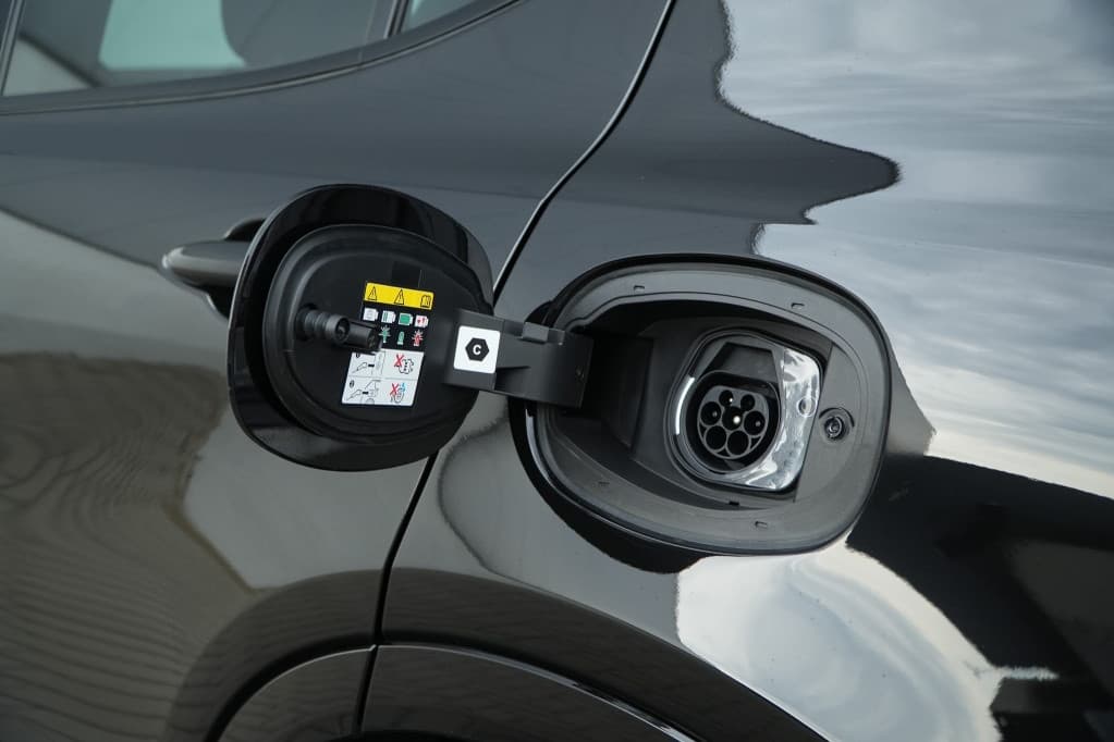 Alfa Romeo Tonale 1.3T PHEV 280 PK Veloce | Leder | Navi | LED | 19" thumbnail 20