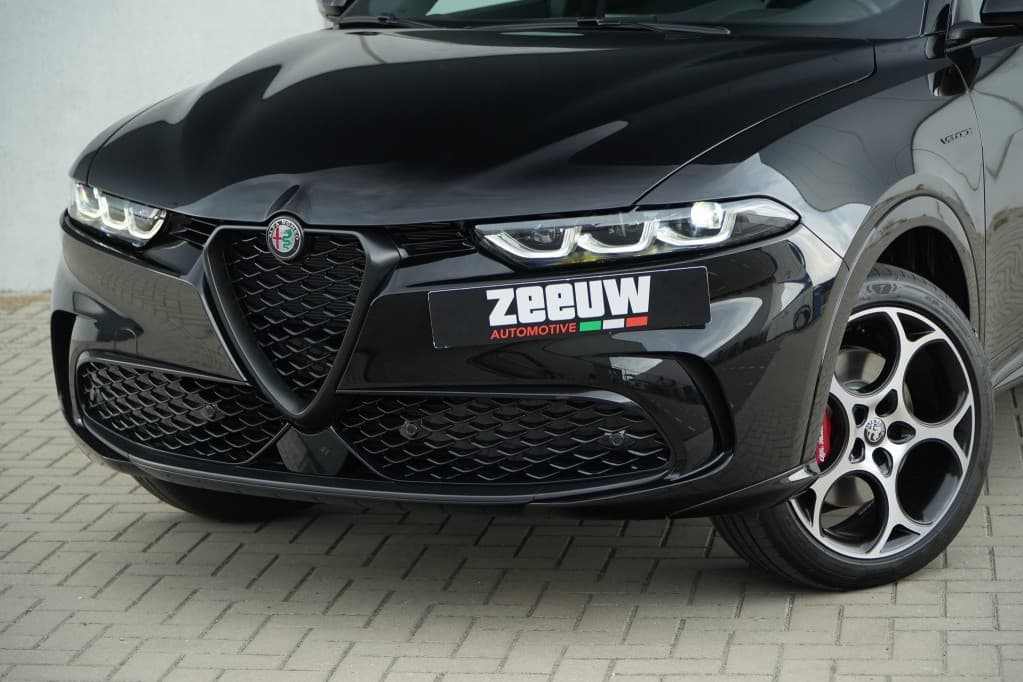 Alfa Romeo Tonale 1.3T PHEV 280 PK Veloce | Leder | Navi | LED | 19" thumbnail 3