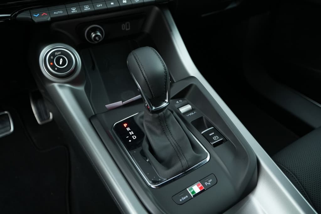 Alfa Romeo Tonale 1.3T PHEV 280 PK Veloce | Leder | Navi | LED | 19" thumbnail 33