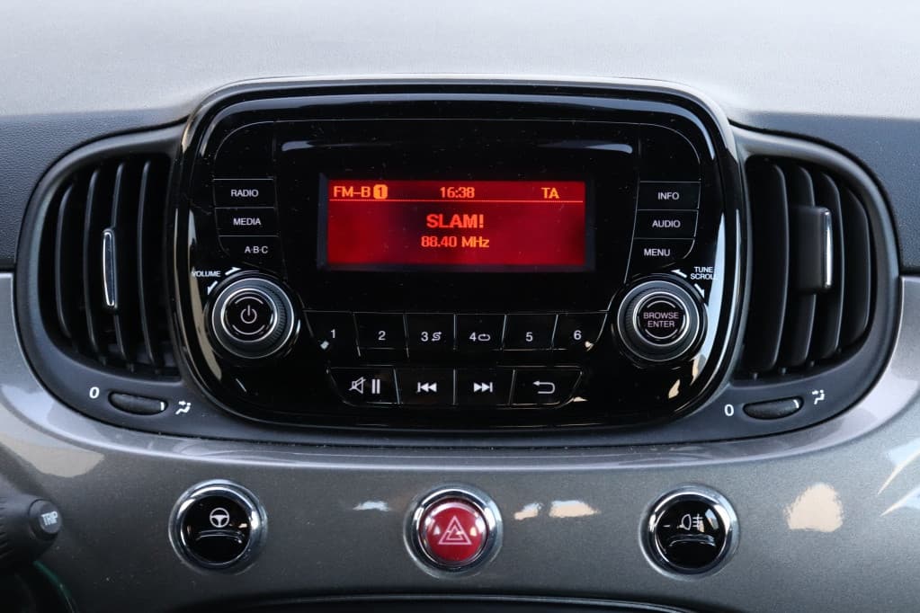 Fiat 500 1.0 Hybrid 70 PK Cult | Airco | Cruise | BTW thumbnail 13