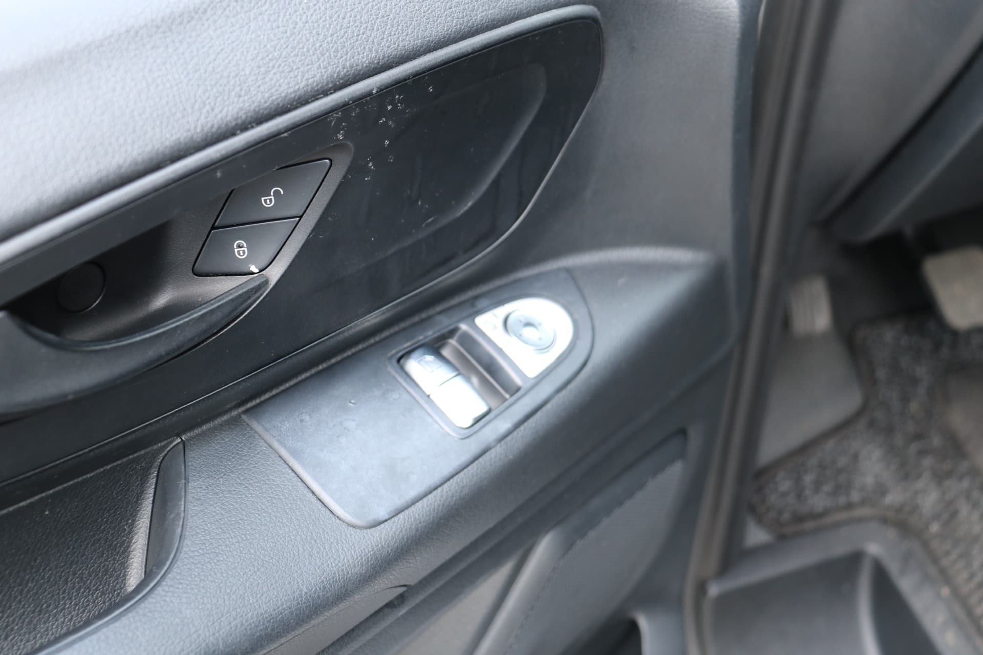 Mercedes-Benz Vito 109 CDI EX.BTW Lease v.a. 219,- pm thumbnail 9