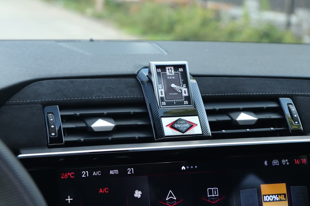 DS DS 7 E-Tense 360 PK 4x4 Perfomance Line+ | Pano | BTW | 21" thumbnail 19