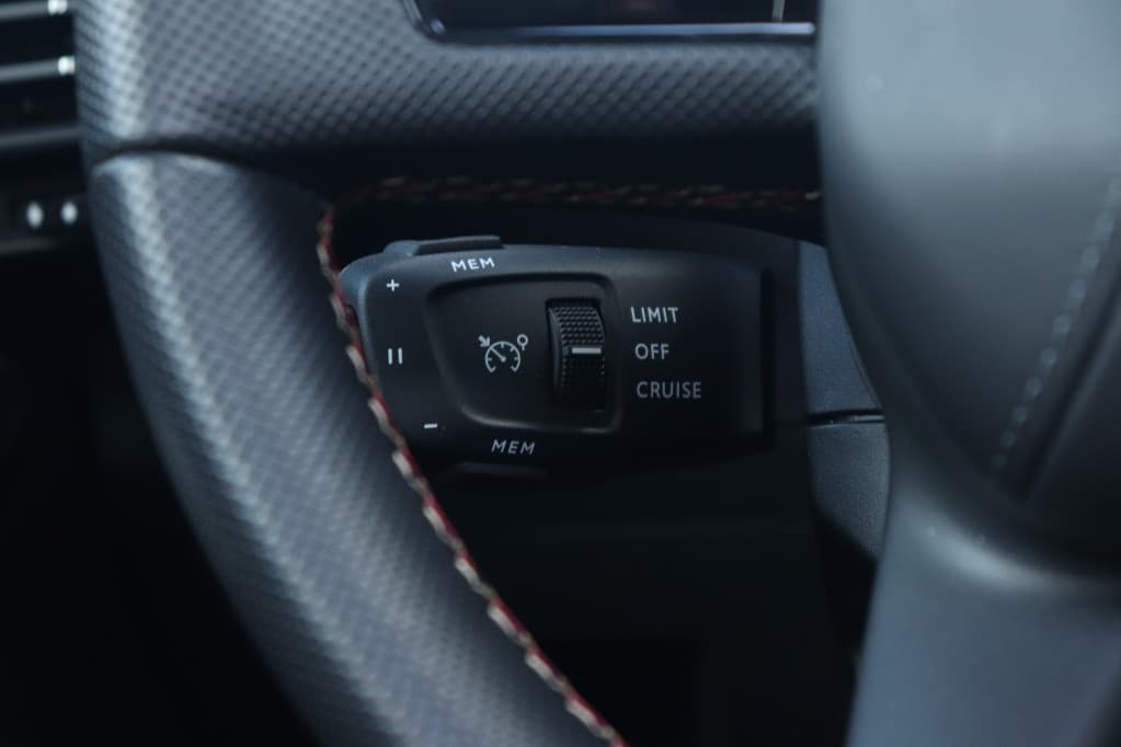 DS DS 7 E-Tense 360 PK 4x4 Perfomance Line+ | Pano | BTW | 21" thumbnail 23