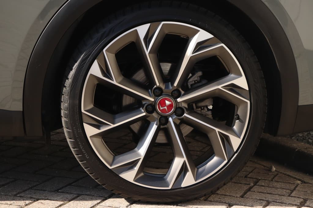 DS DS 7 E-Tense 360 PK 4x4 Perfomance Line+ | Pano | BTW | 21" thumbnail 6