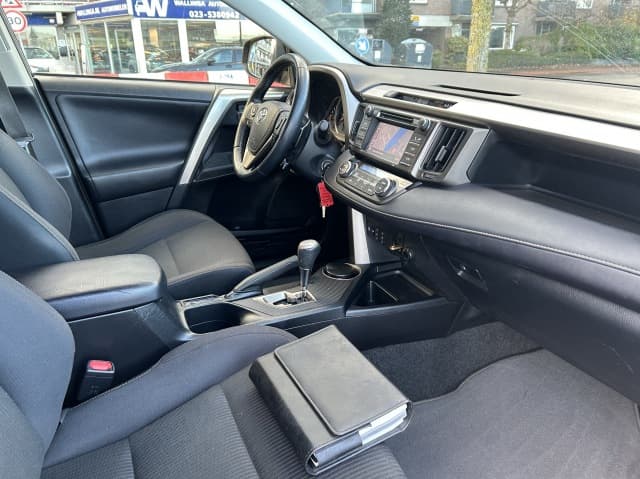 Toyota Rav4 2.0 Dynamic 4WD thumbnail 3