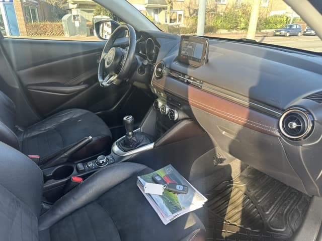 Mazda 2 1.5 Skyactiv-G GT-Luxury thumbnail 3