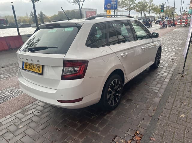 Skoda Fabia Combi 1.0 TSI Business Edition thumbnail 2