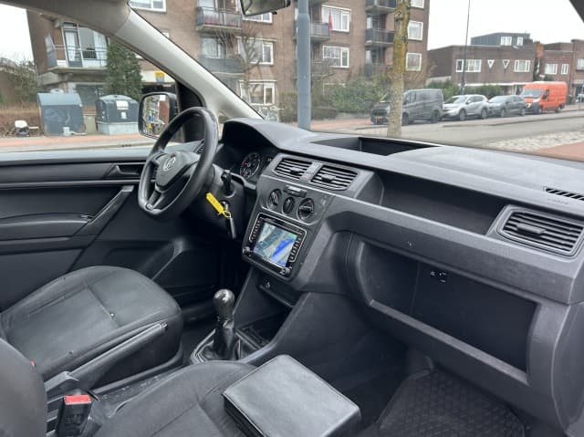 Volkswagen Caddy 1.6 TDI L1H1 Easyline thumbnail 3