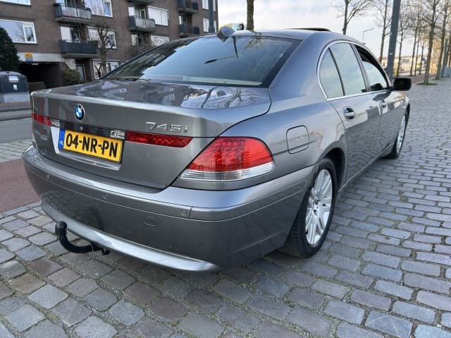 Bmw 7-serie 745i Executive thumbnail 2