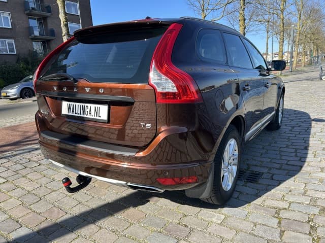 Volvo Xc60 2.0 T5 FWD Summum thumbnail 2