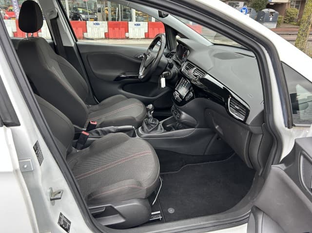 Opel Corsa 1.4 Online Edition thumbnail 3