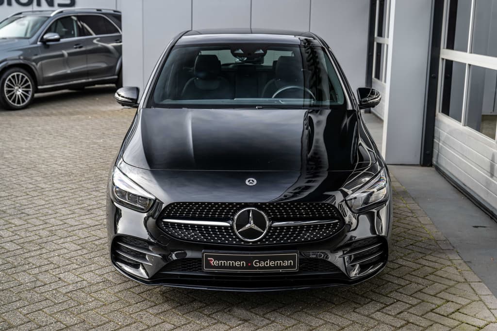 Mercedes-Benz B-Klasse 250 AMG Line thumbnail 11