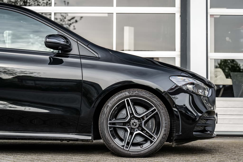 Mercedes-Benz B-Klasse 250 AMG Line thumbnail 12