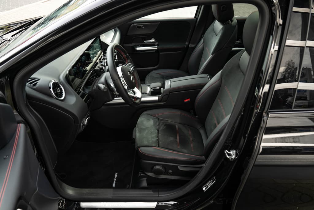 Mercedes-Benz B-Klasse 250 AMG Line thumbnail 17