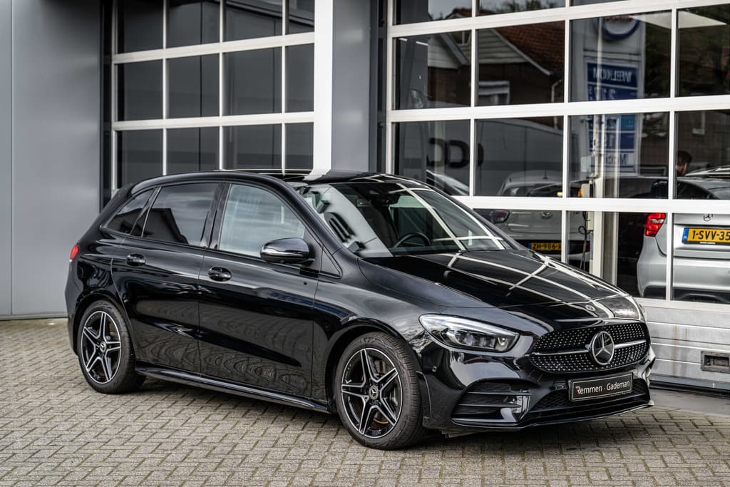 Mercedes-Benz B-Klasse 250 AMG Line thumbnail 6